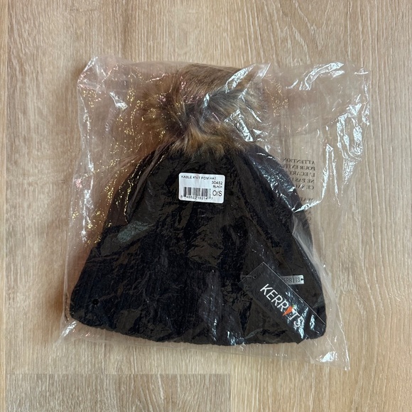 Kerrits Kable Pom Knit Hat - Picture 4 of 5
